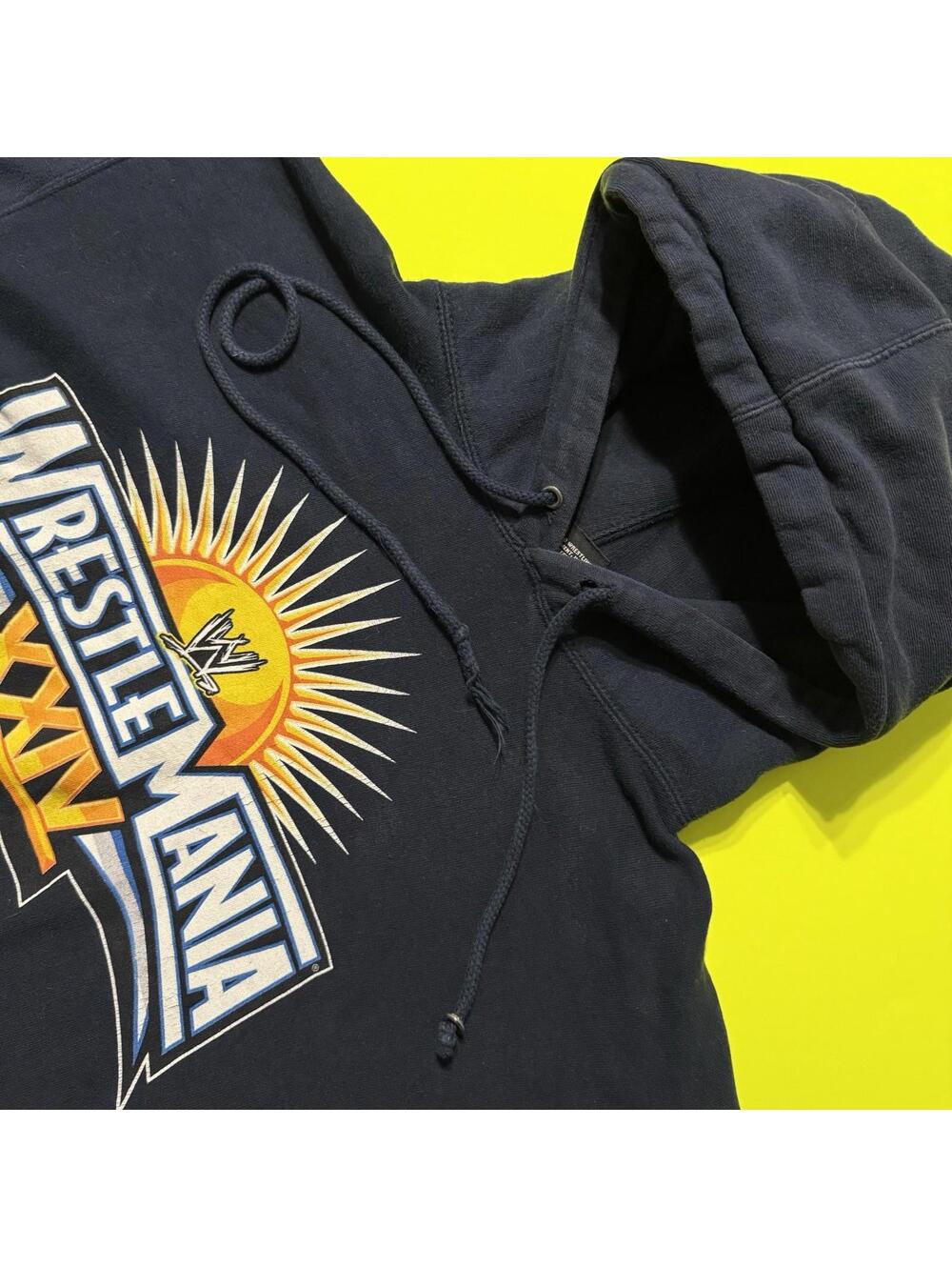 Vintage WWE Y2K Wrestlemania XXIV Graphic Pullover Hoodie Sweatshirt 2008 Retro